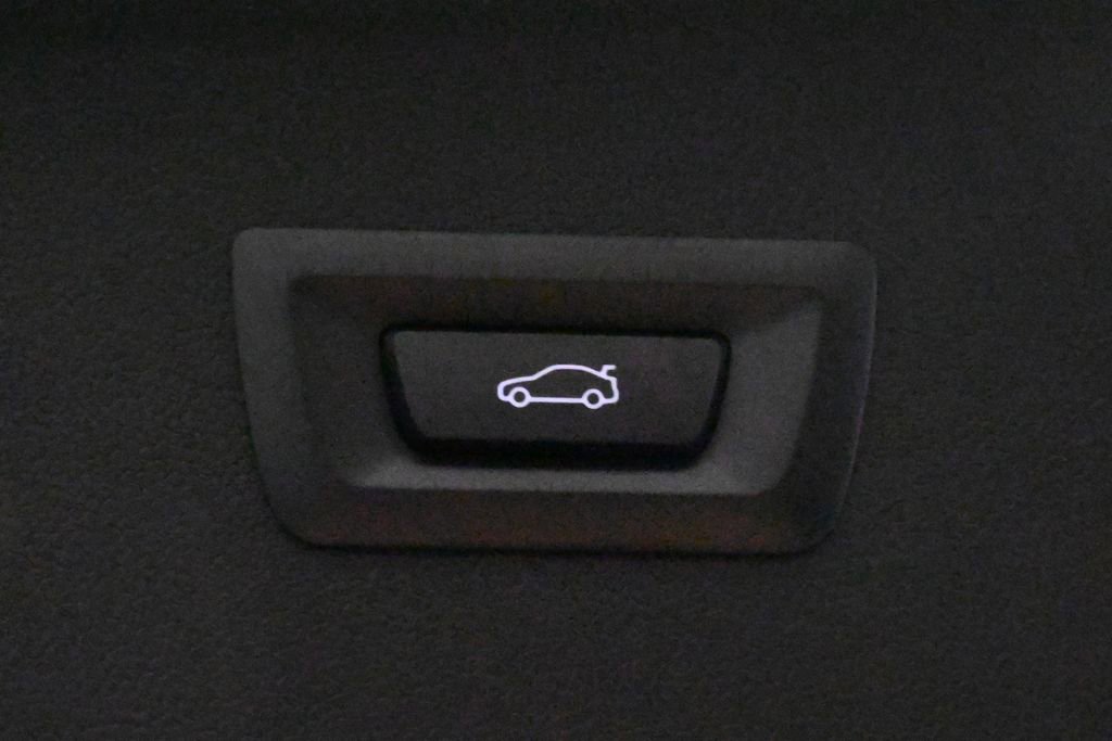 Used 2025 BMW iX xDrive50 w/ Premium Package image 36