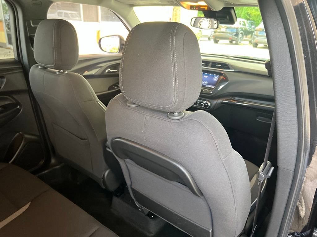 Used 2023 Chevrolet TrailBlazer LT w/ Convenience Package FWD image 14