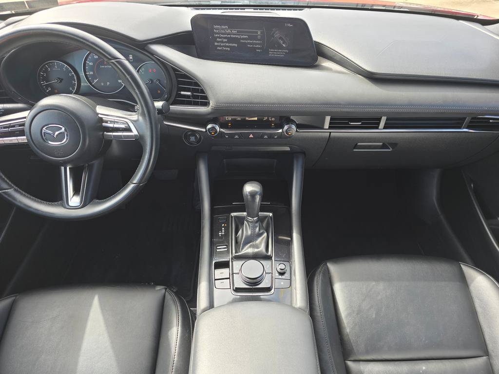Used 2019 MAZDA MAZDA3 AWD Hatchback w/ Preferred Pkg image 12