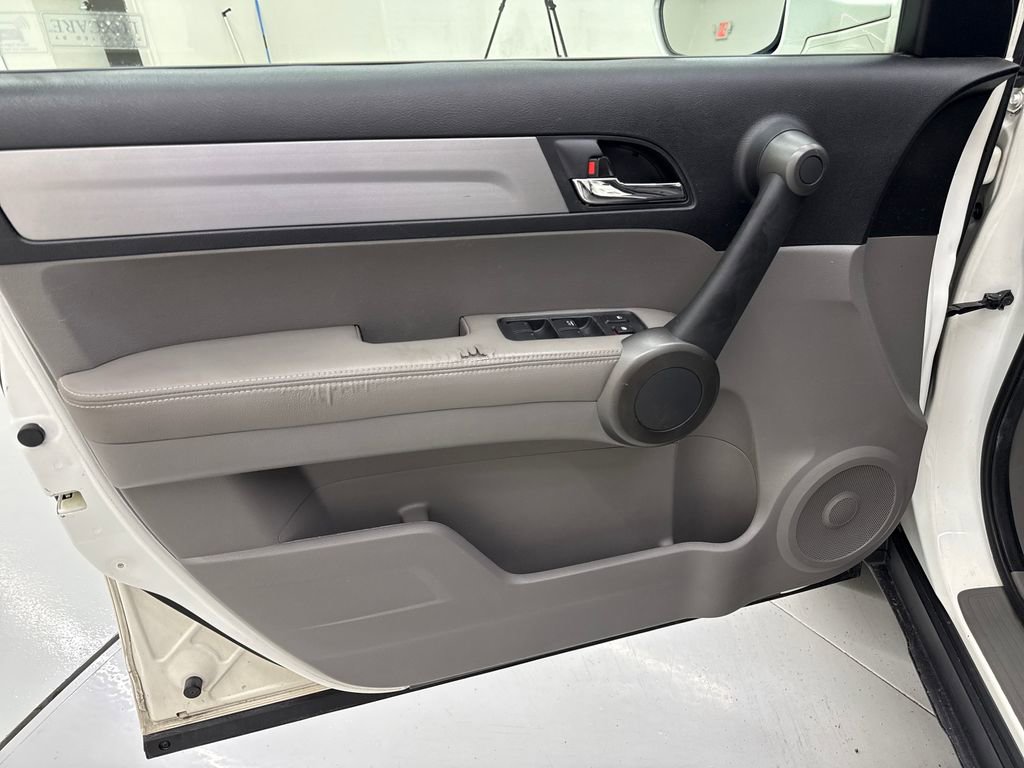 Used 2011 Honda CR-V EX-L image 11