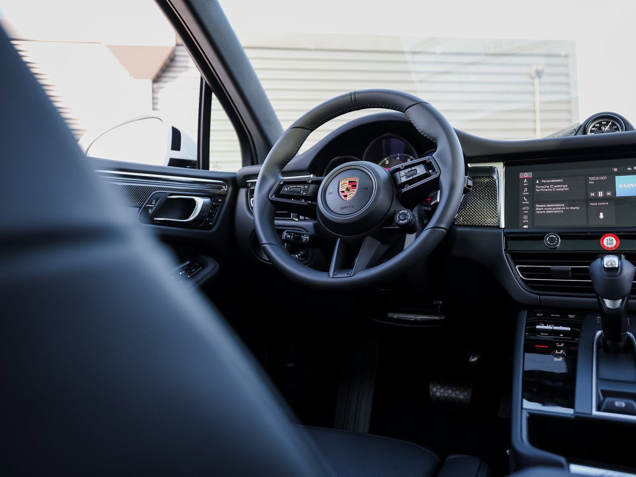 New 2026 Porsche Macan GTS image 26