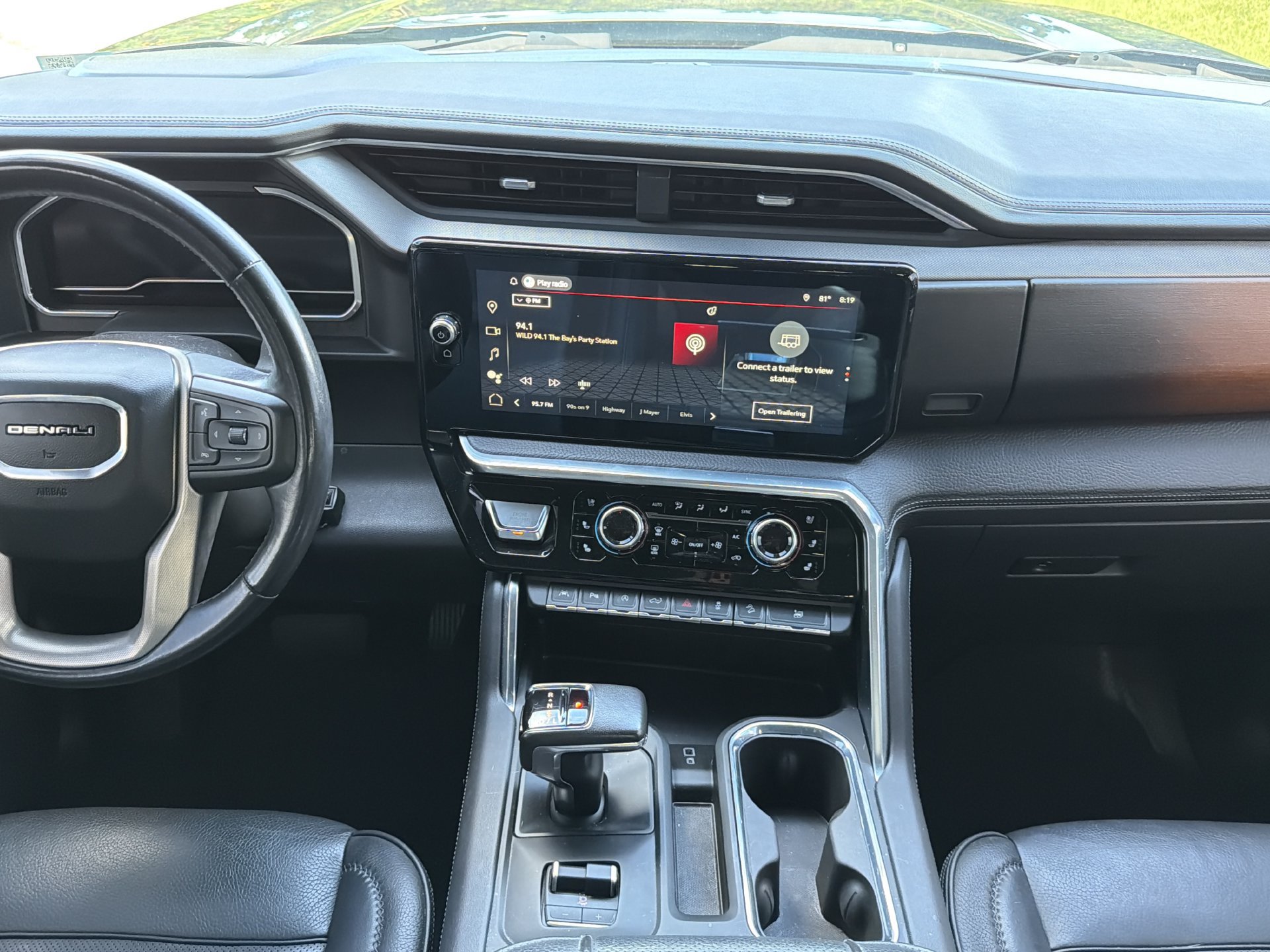 Used 2022 GMC Sierra 1500 Denali AWD/4WD image 15