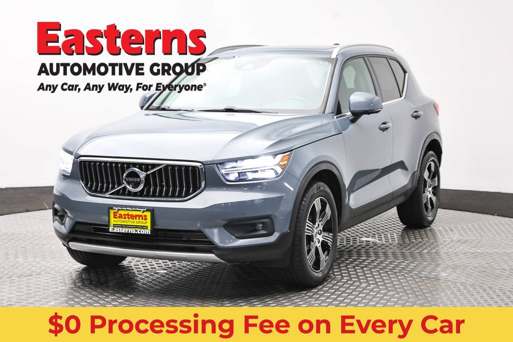 Used 2021 Volvo XC40 T4 Inscription