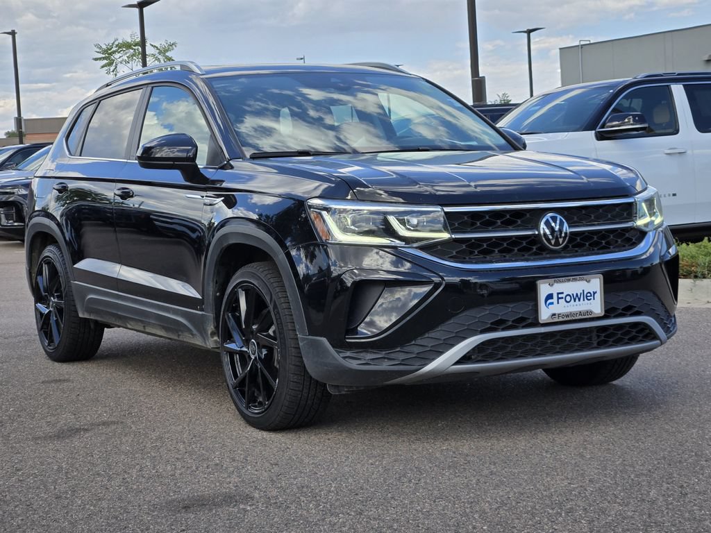 Used 2023 Volkswagen Taos SEL AWD/4WD image 3