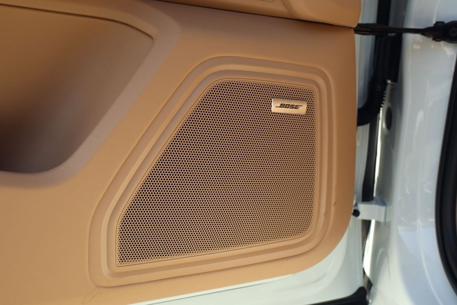 New 2026 Porsche Macan S image 14