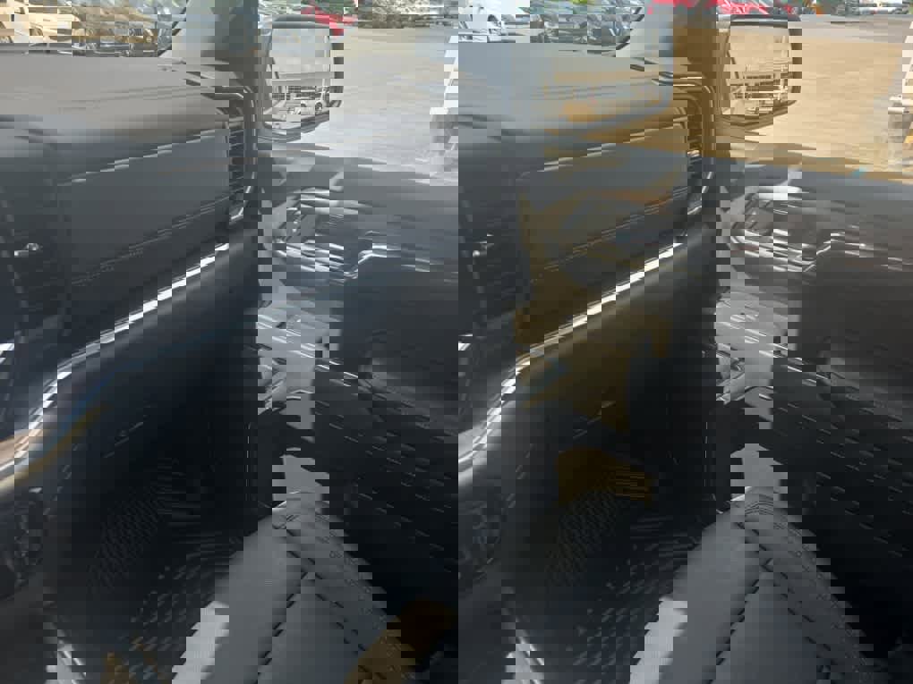 Used 2024 Chevrolet Silverado 1500 LTZ w/ LTZ Convenience Package II image 29