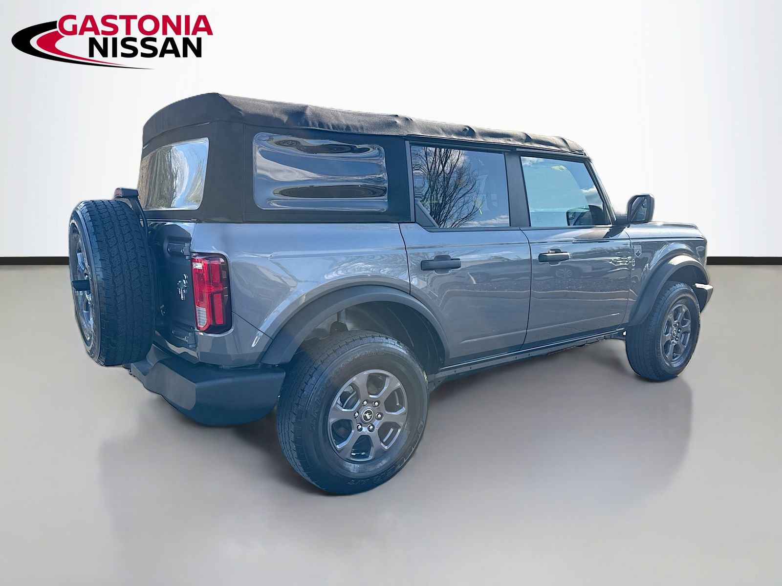 Used 2022 Ford Bronco Big Bend image 9