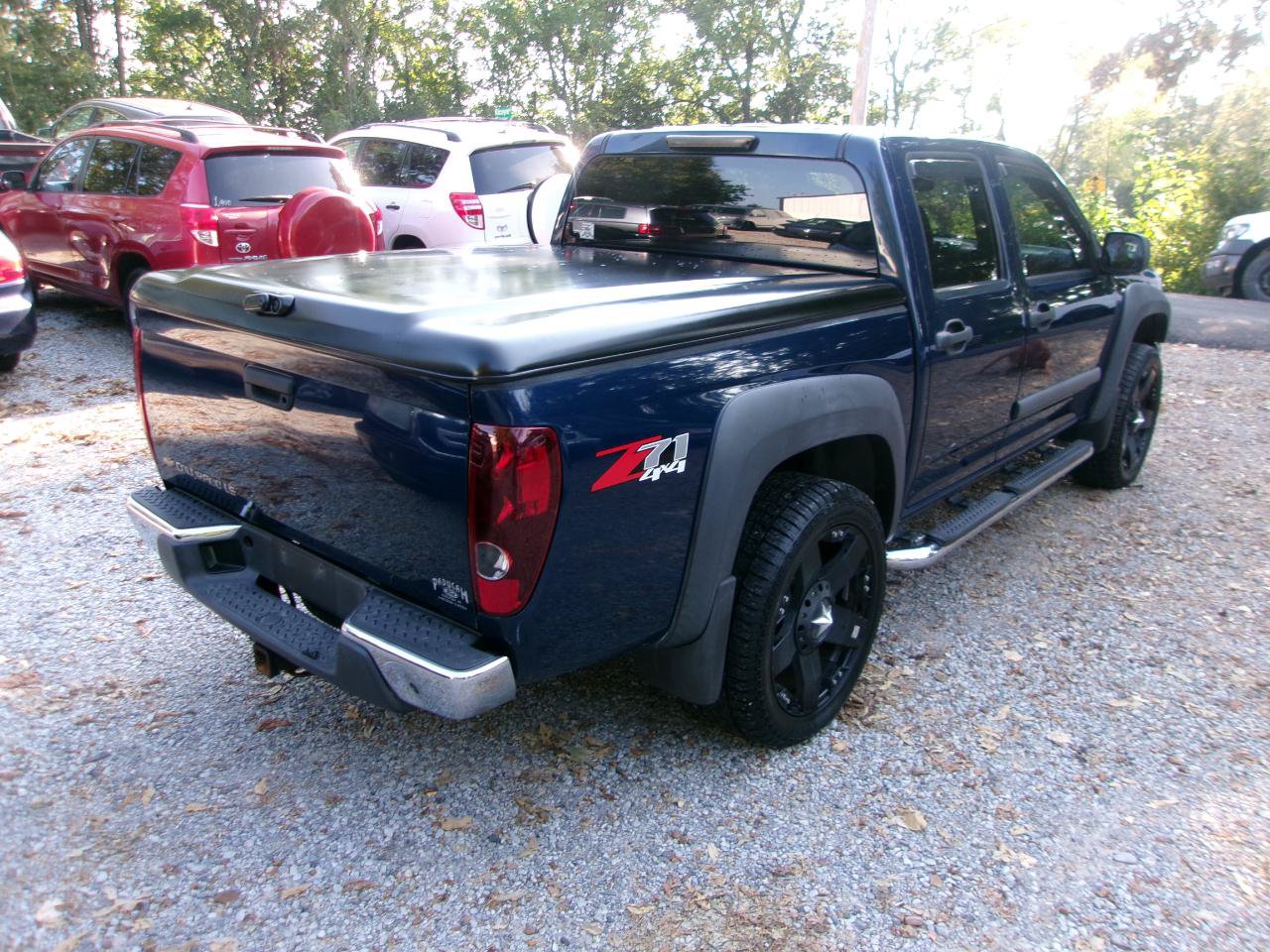 Used 2004 Chevrolet Colorado LS w/ Power Convenience Package AWD/4WD image 17