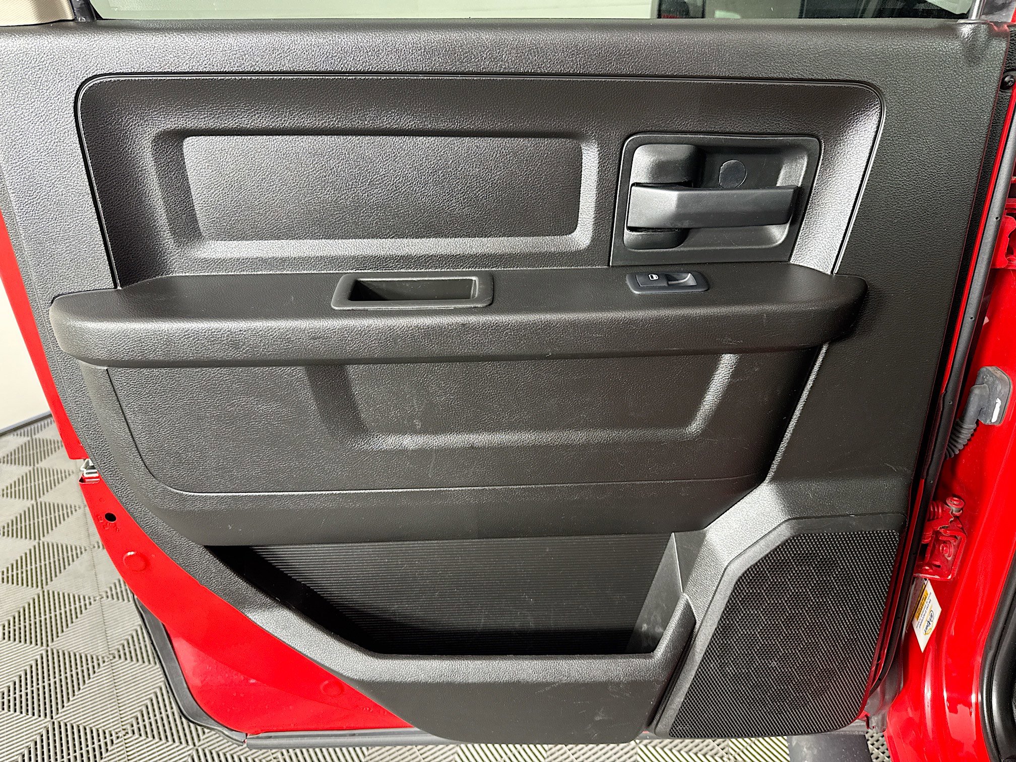 Used 2019 RAM 1500 Express w/ Wheel & Sound Group image 24