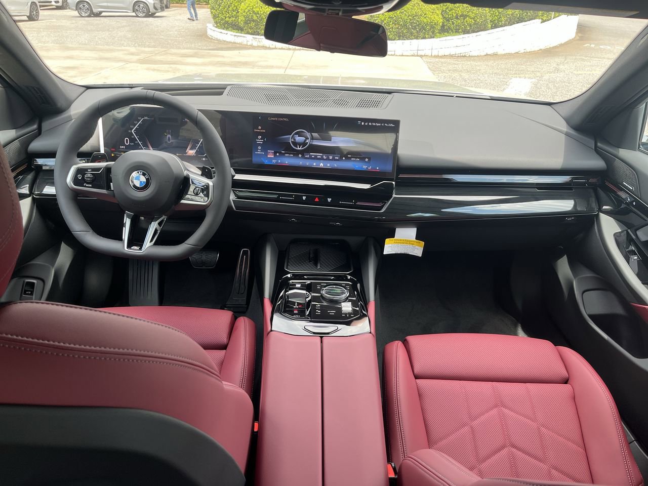 New 2026 BMW 530i xDrive w/ M Sport Package AWD/4WD image 29