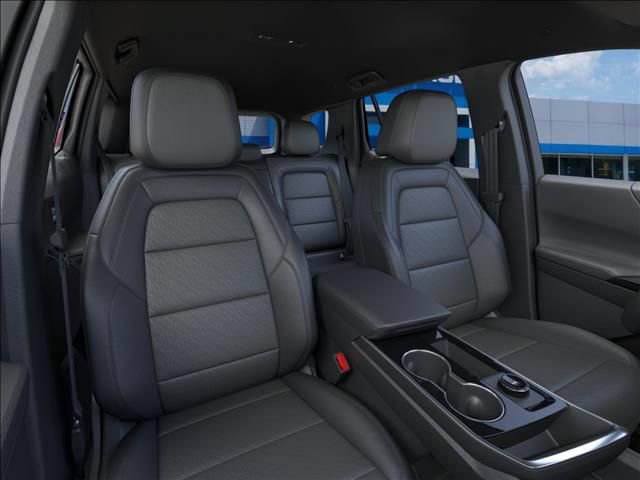 New 2026 Chevrolet Equinox LT w/ Convenience Package II FWD image 16