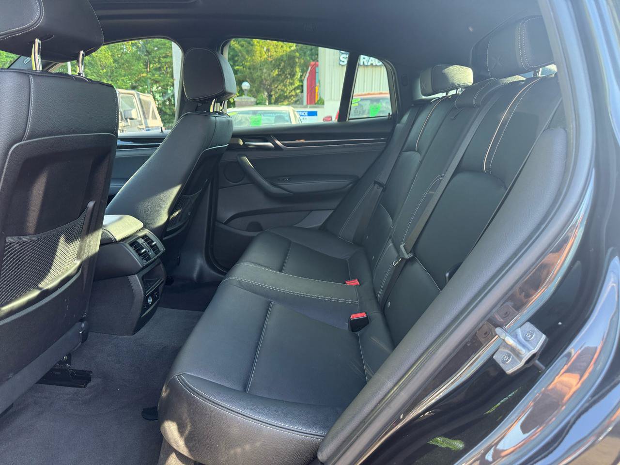 Used 2018 BMW X4 xDrive28i AWD/4WD image 16