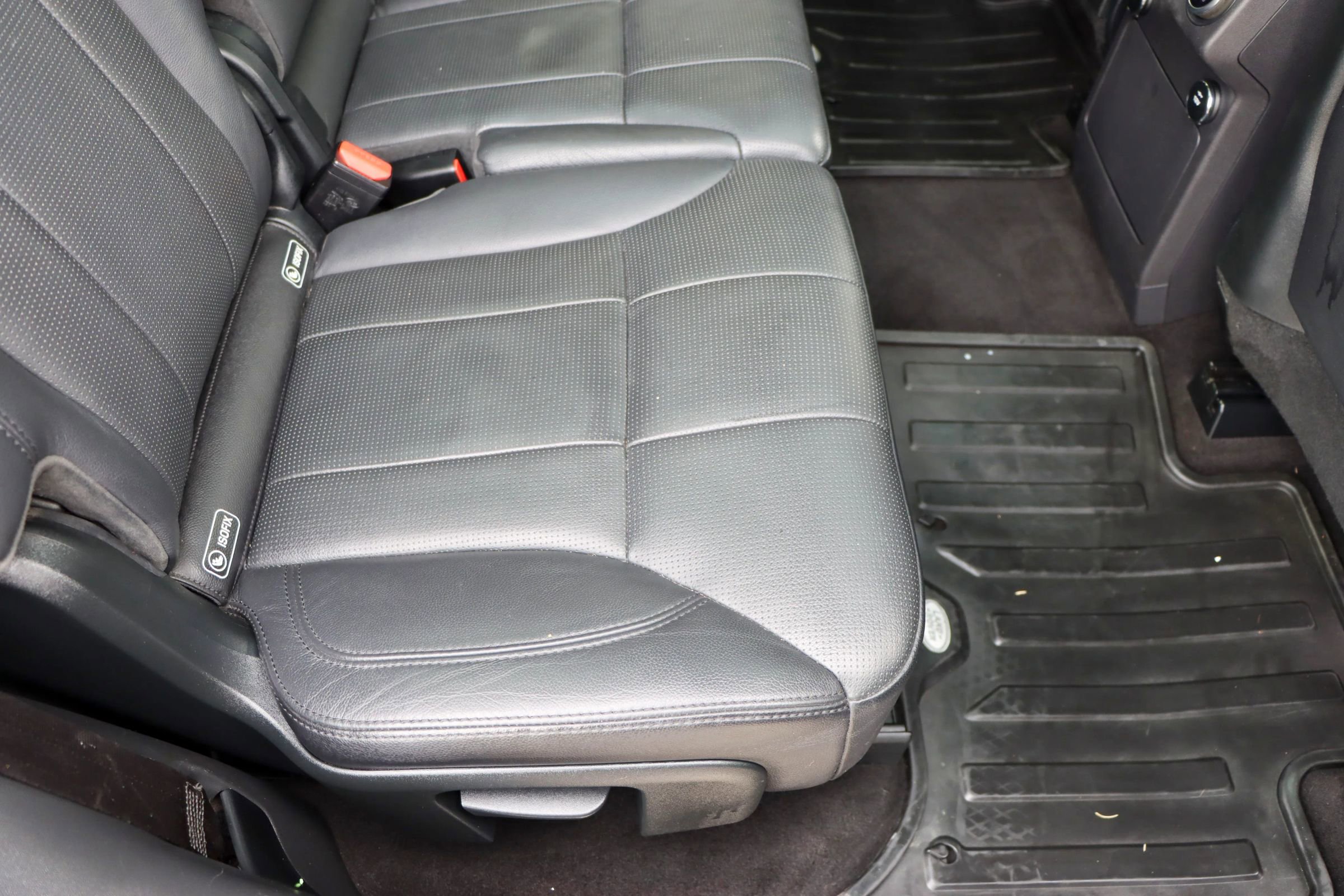 Used 2017 Land Rover Discovery HSE AWD/4WD image 24