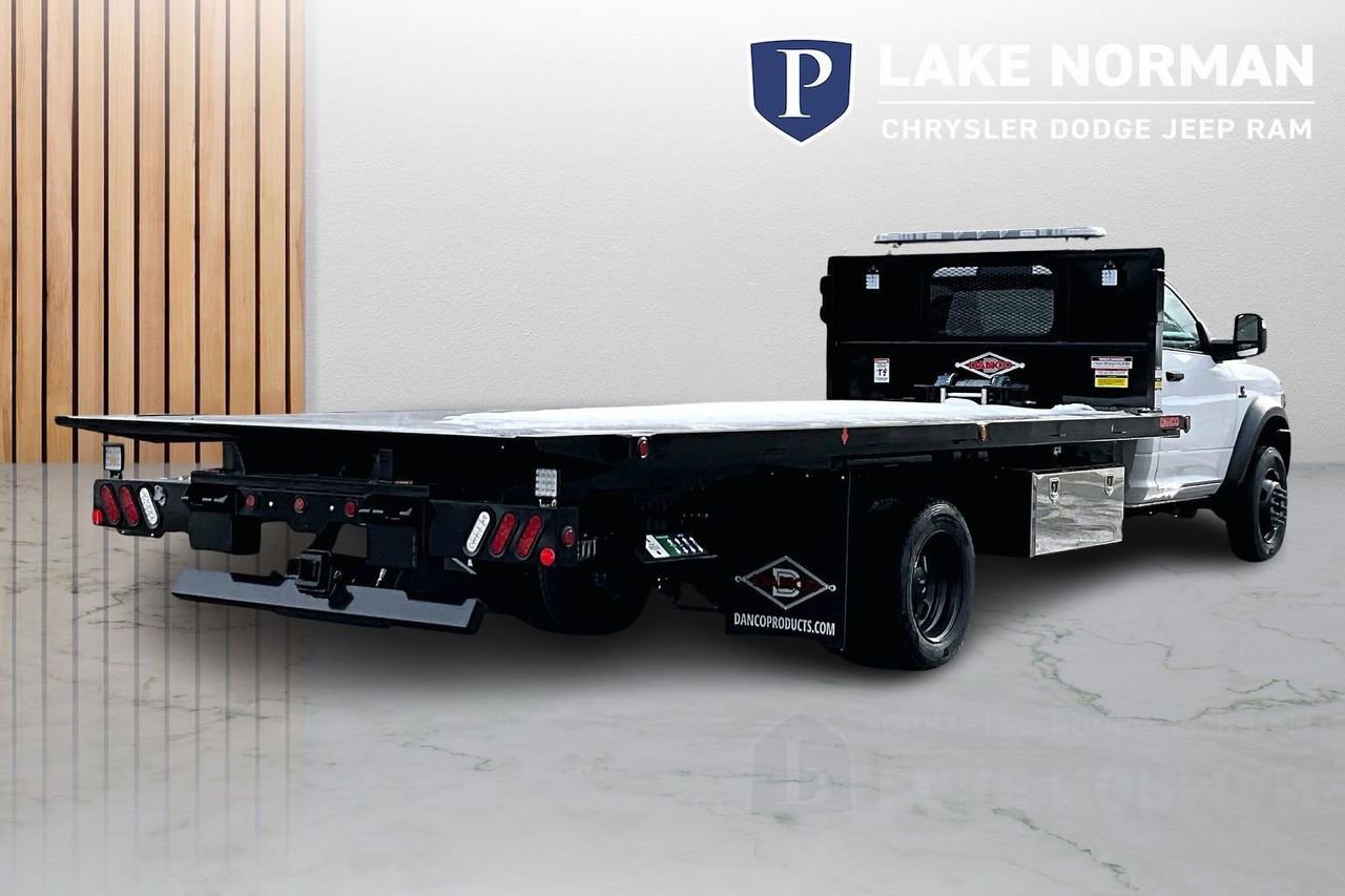 New 2025 RAM 5500 Tradesman AWD/4WD image 9