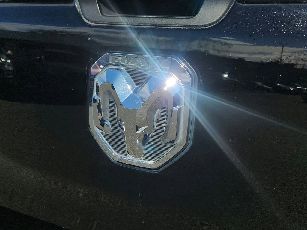 Used 2024 RAM 1500 Big Horn AWD/4WD image 31