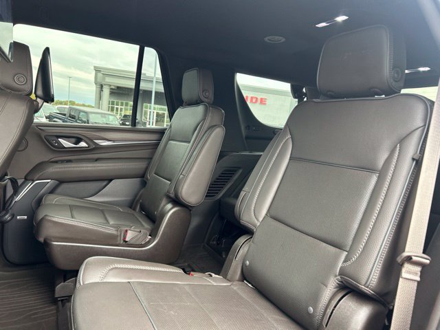 Used 2021 GMC Yukon Denali AWD/4WD image 17