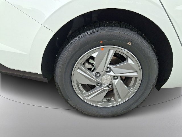 New 2026 Hyundai Elantra SE FWD image 6