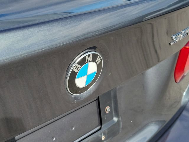 Used 2017 BMW 320i Sedan image 6