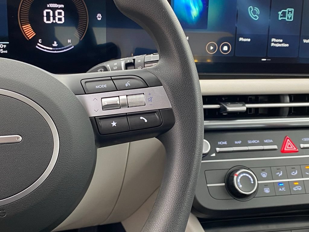 New 2026 Hyundai Tucson SE FWD image 12