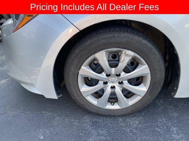 Used 2025 Toyota Corolla LE FWD video 2