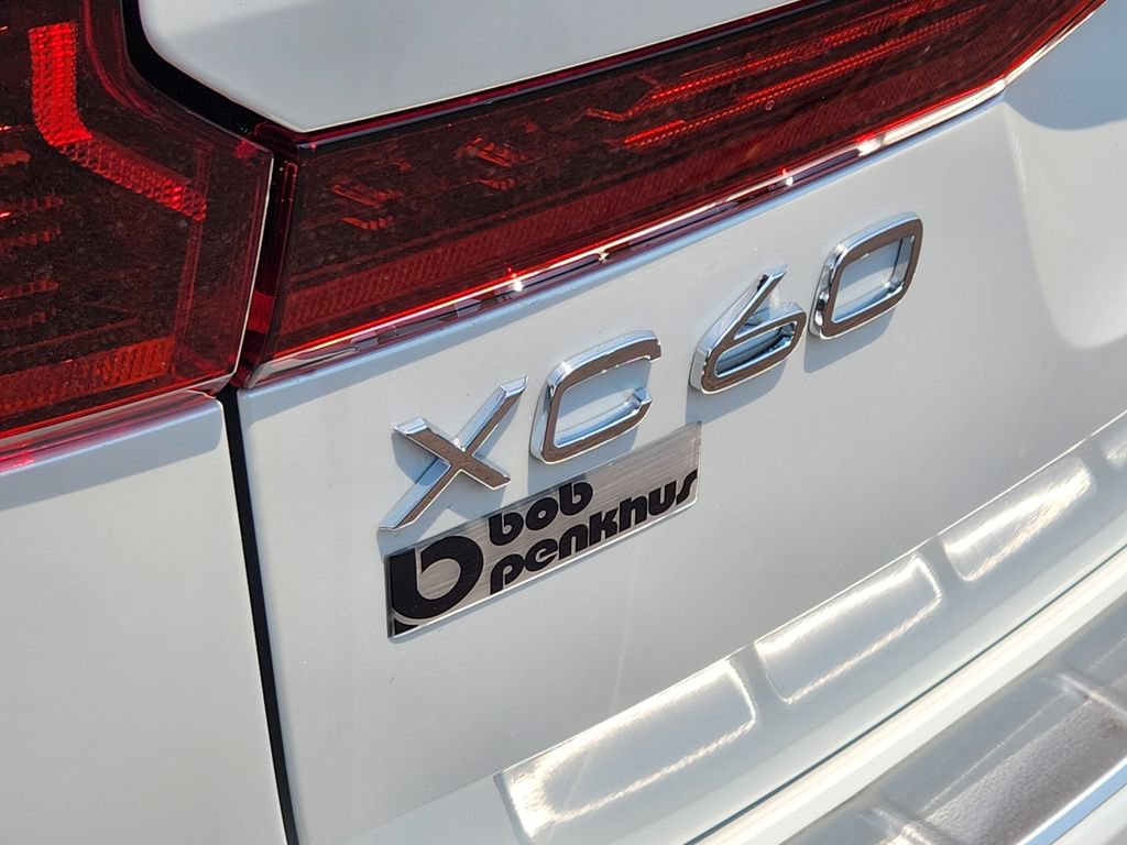 New 2026 Volvo XC60 B5 Plus w/ Protection Package Premier AWD/4WD image 31