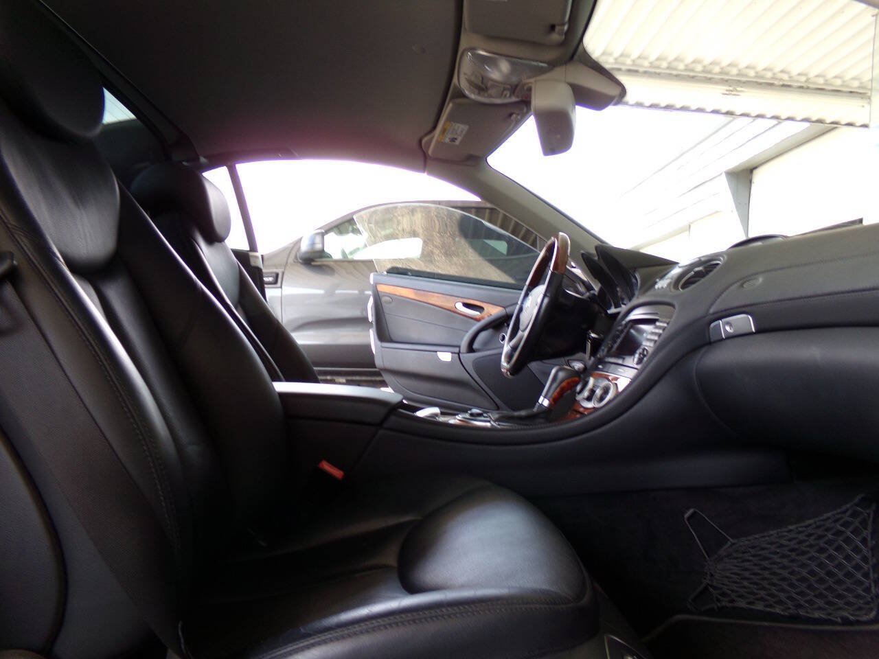 Used 2007 Mercedes-Benz SL 550 image 22