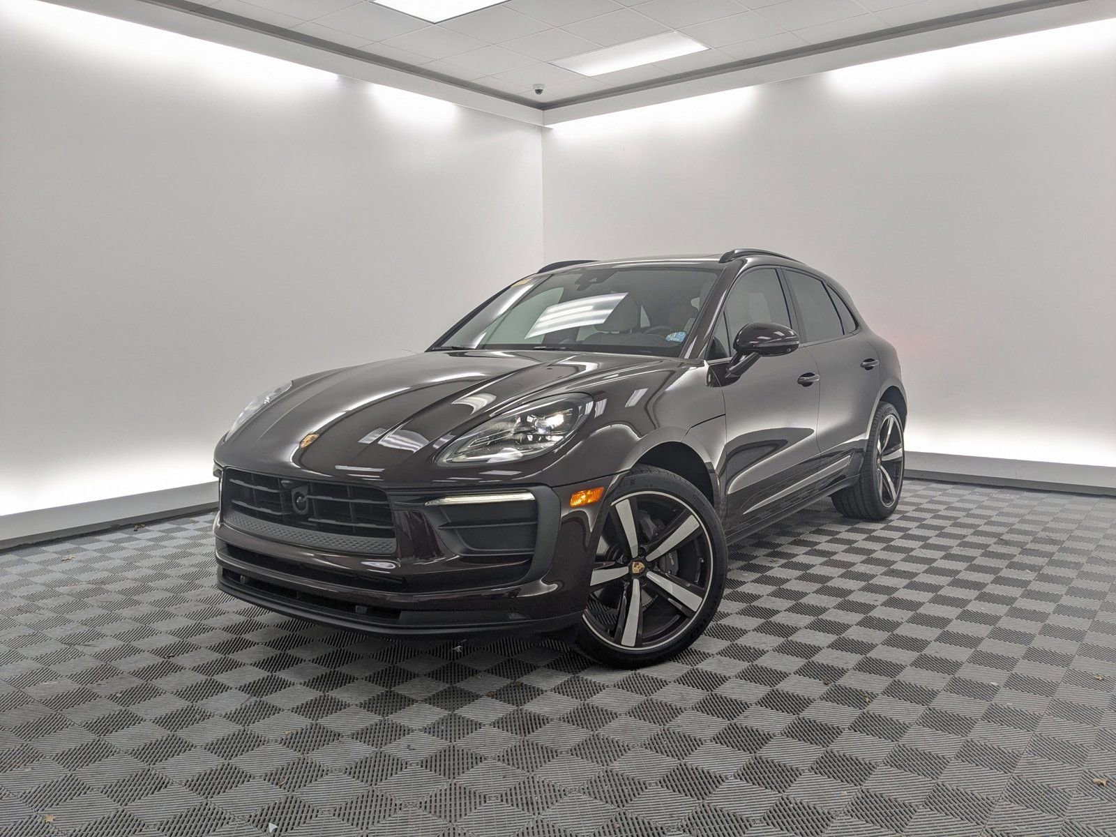 Used 2024 Porsche Macan