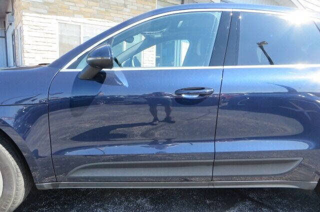 Used 2017 Porsche Macan S AWD/4WD image 32