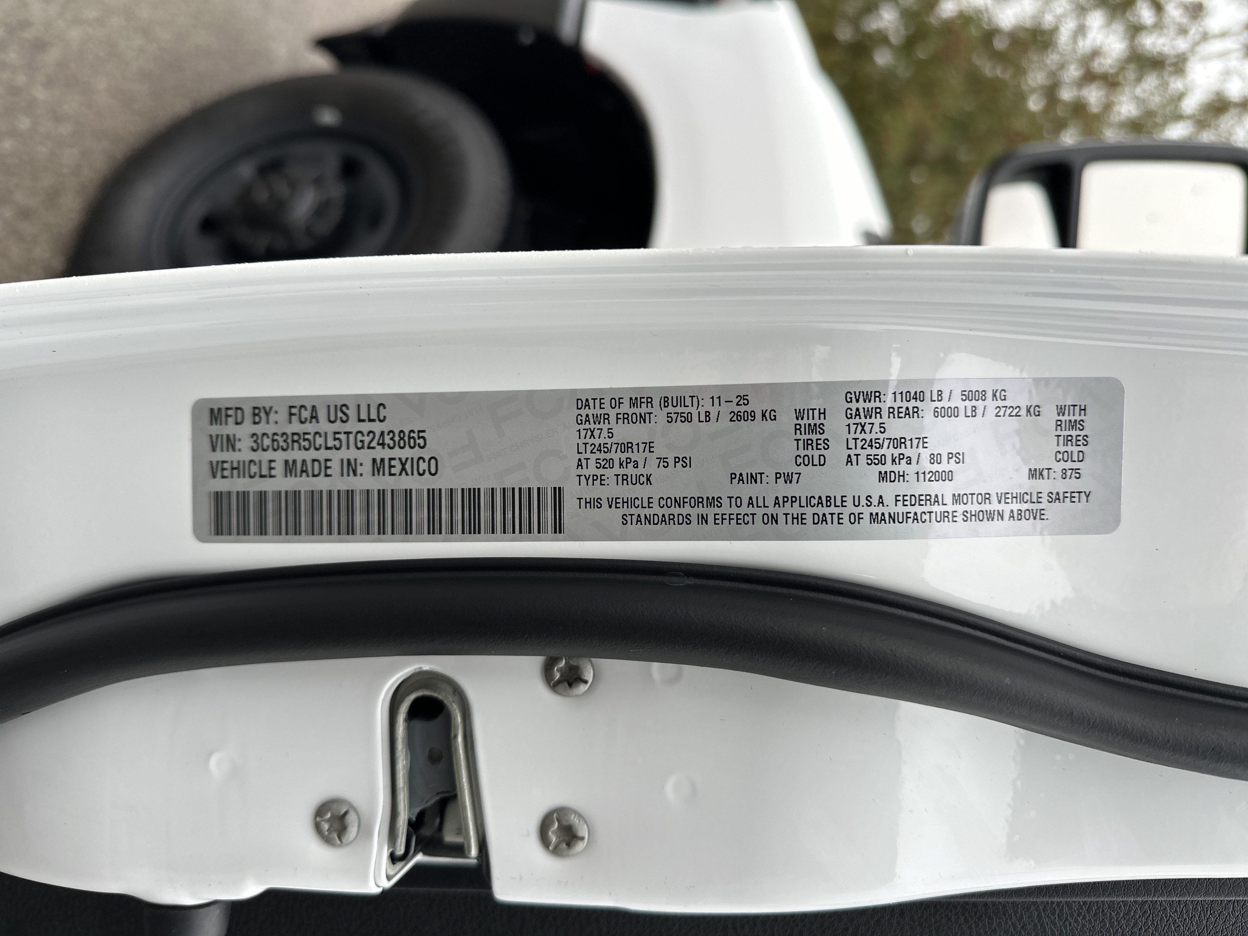 New 2026 RAM 2500 Tradesman AWD/4WD image 31