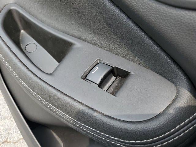 Used 2024 Buick Encore GX Preferred FWD image 14