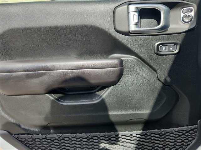 Used 2020 Jeep Gladiator Sport w/ Quick Order Package 24S image 21