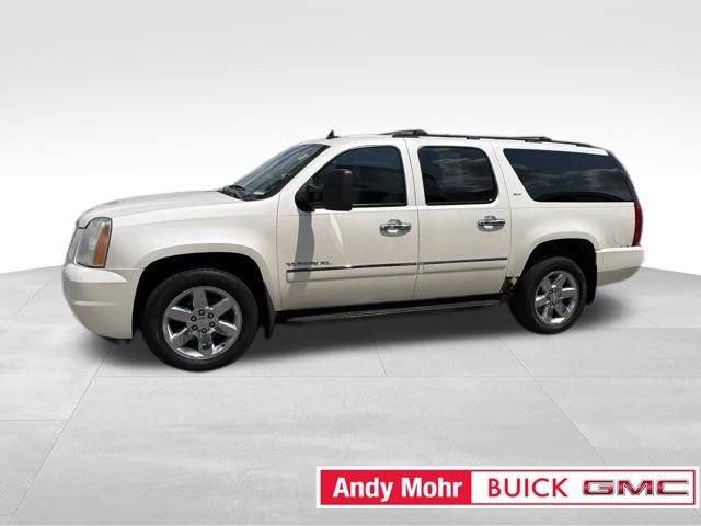 Used 2012 GMC Yukon XL SLT w/ SLT-2 Equipment Package AWD/4WD image 6