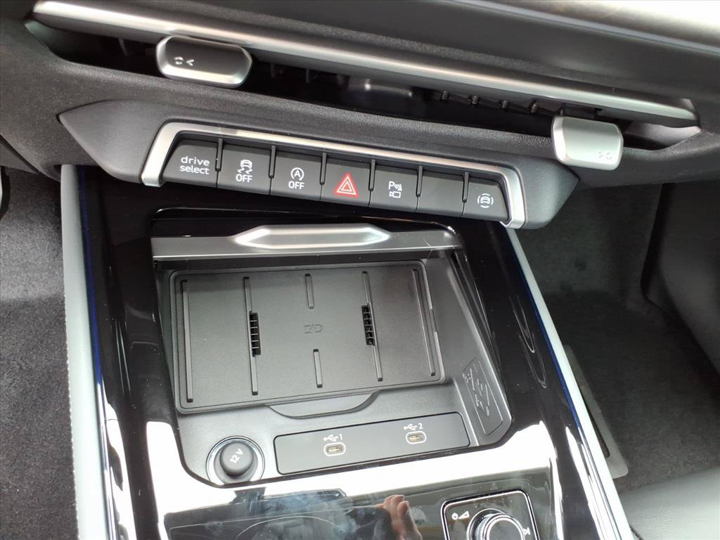 New 2026 Audi Q3 quattro 2.0T AWD/4WD image 18