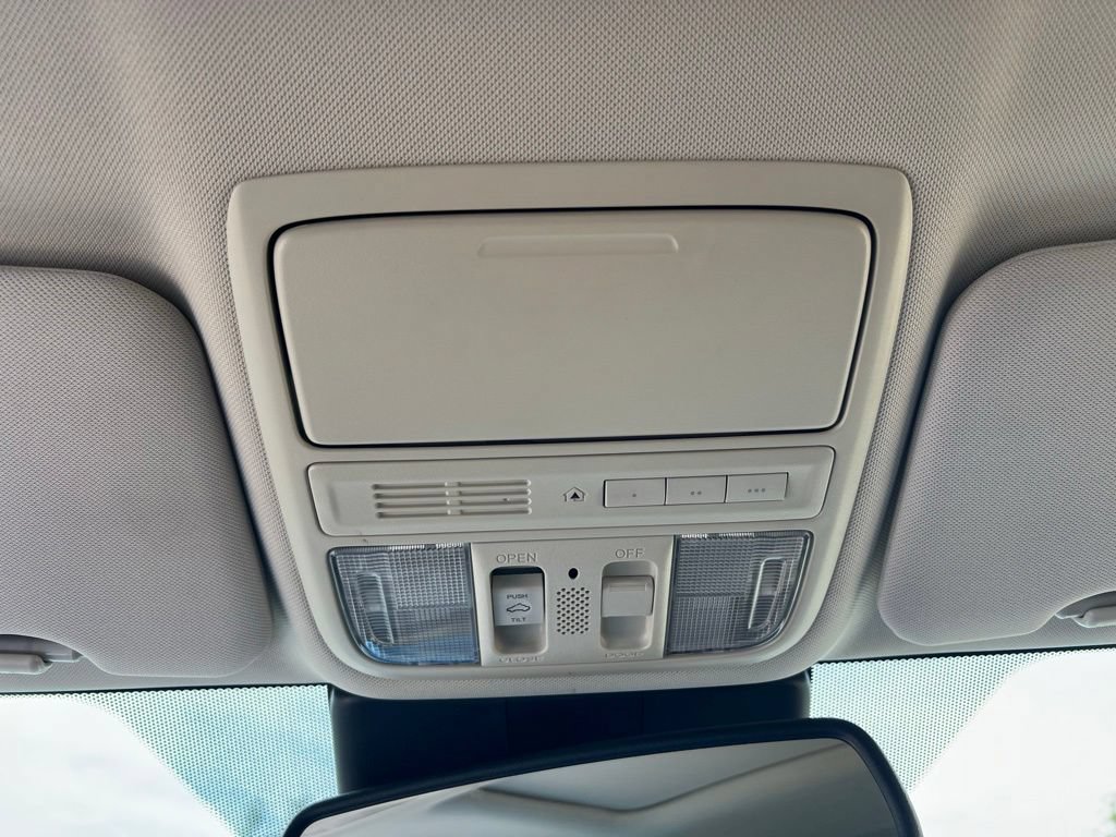 Used 2016 Honda CR-V Touring image 35