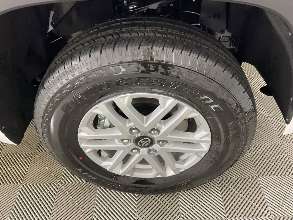 New 2026 Toyota Tundra SR5 image 10