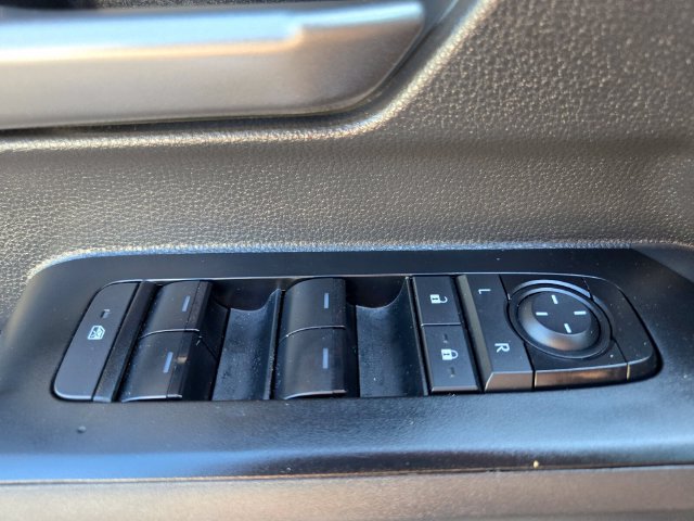 Used 2025 Toyota Tacoma TRD Off-Road AWD/4WD image 36