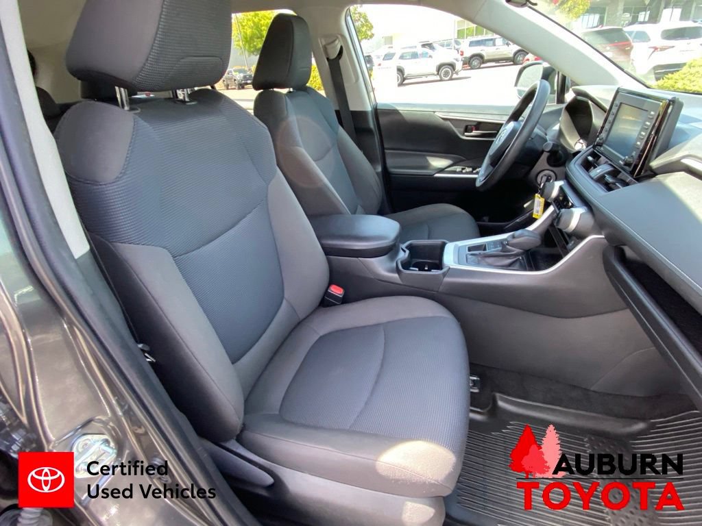 Certified 2022 Toyota RAV4 LE AWD/4WD image 15