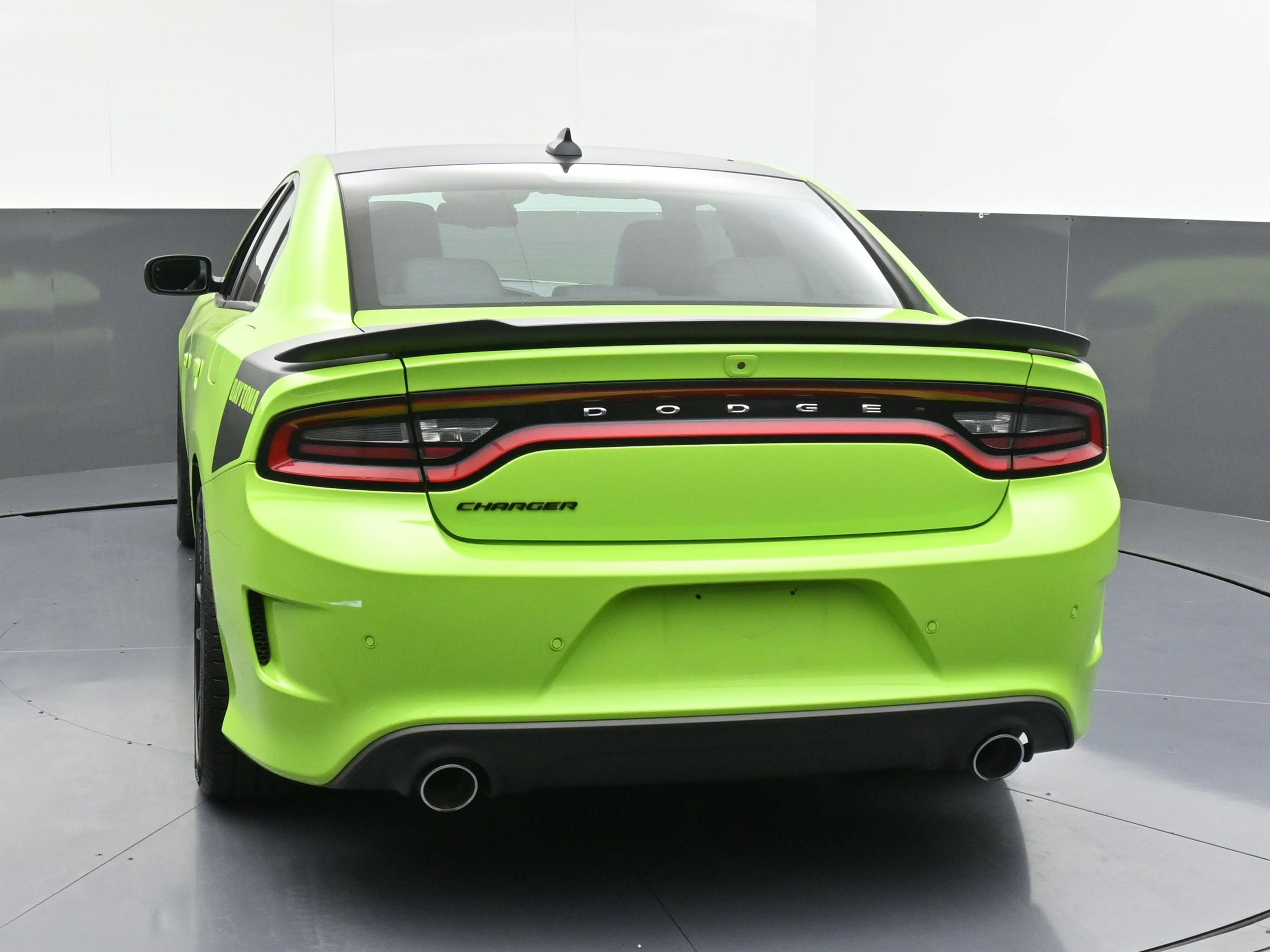 Used 2023 Dodge Charger Scat Pack w/ Daytona Edition Group image 7