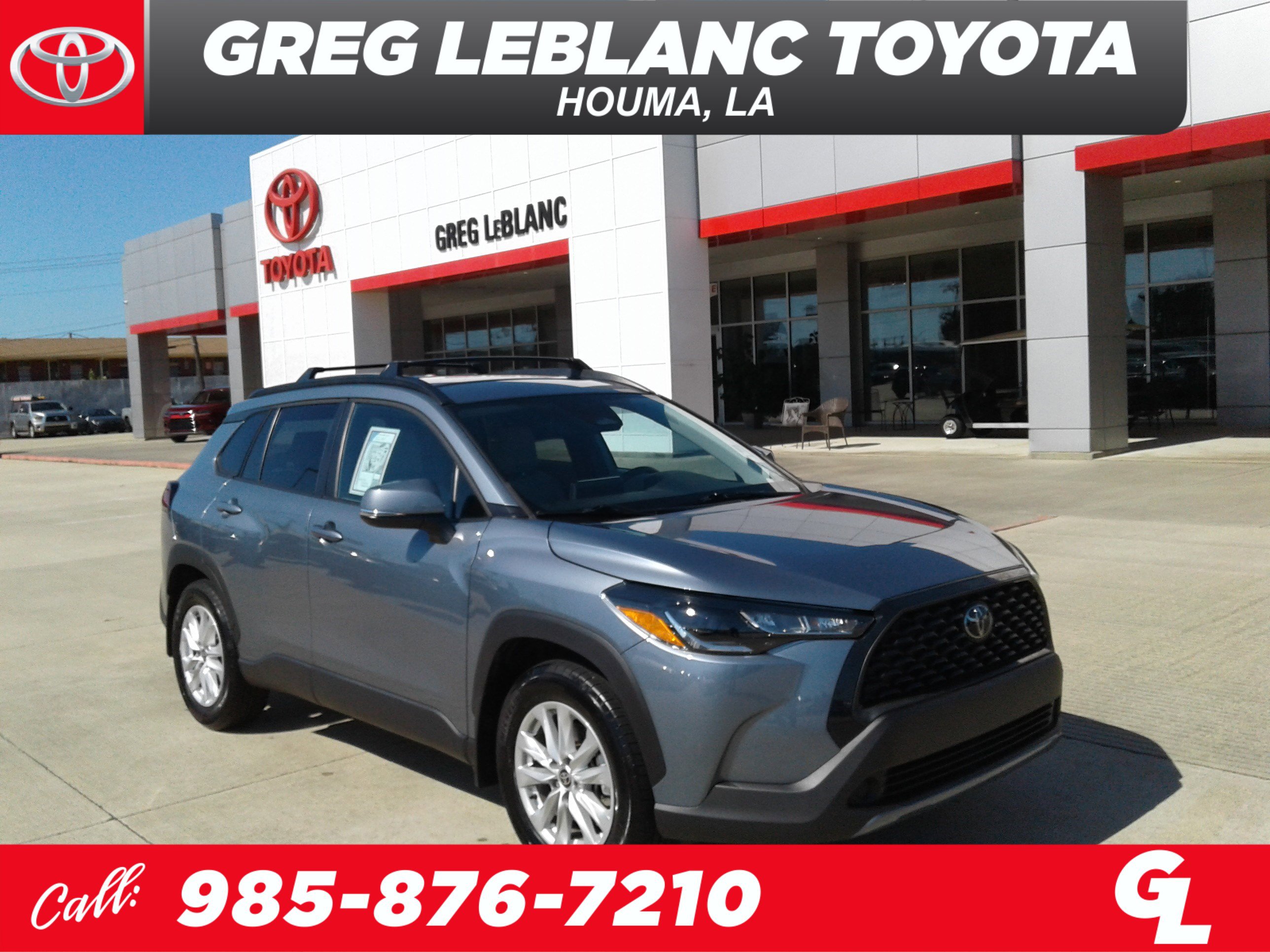 Used 2024 Toyota Corolla Cross LE image 1