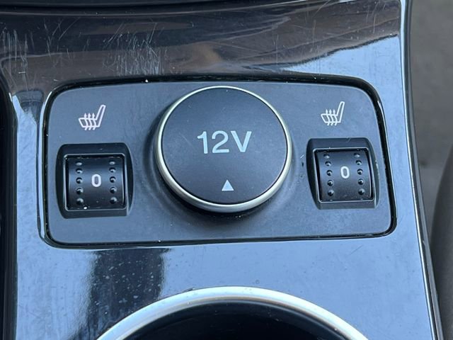 Used 2016 Ford Escape Titanium image 25