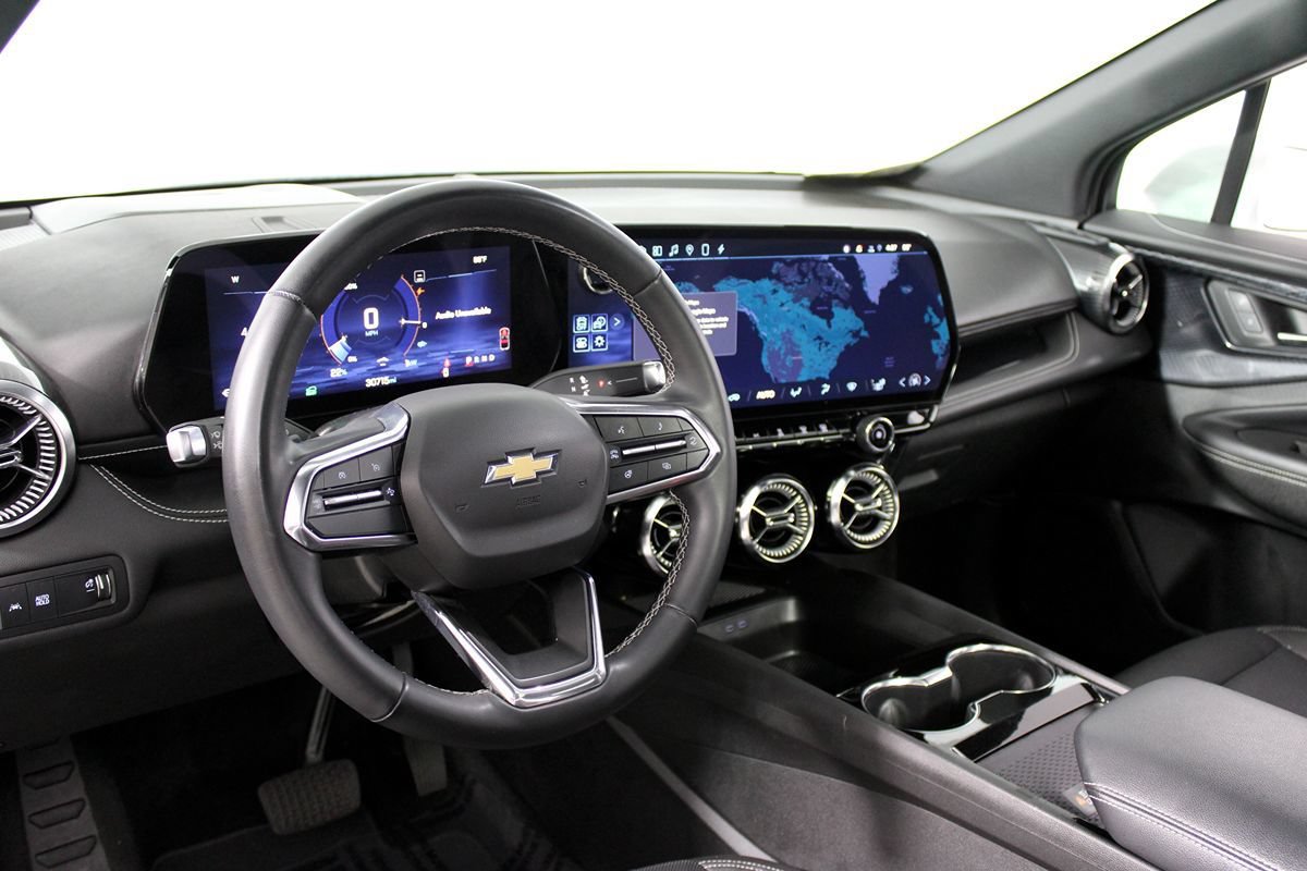Used 2024 Chevrolet Blazer EV LT AWD/4WD image 14