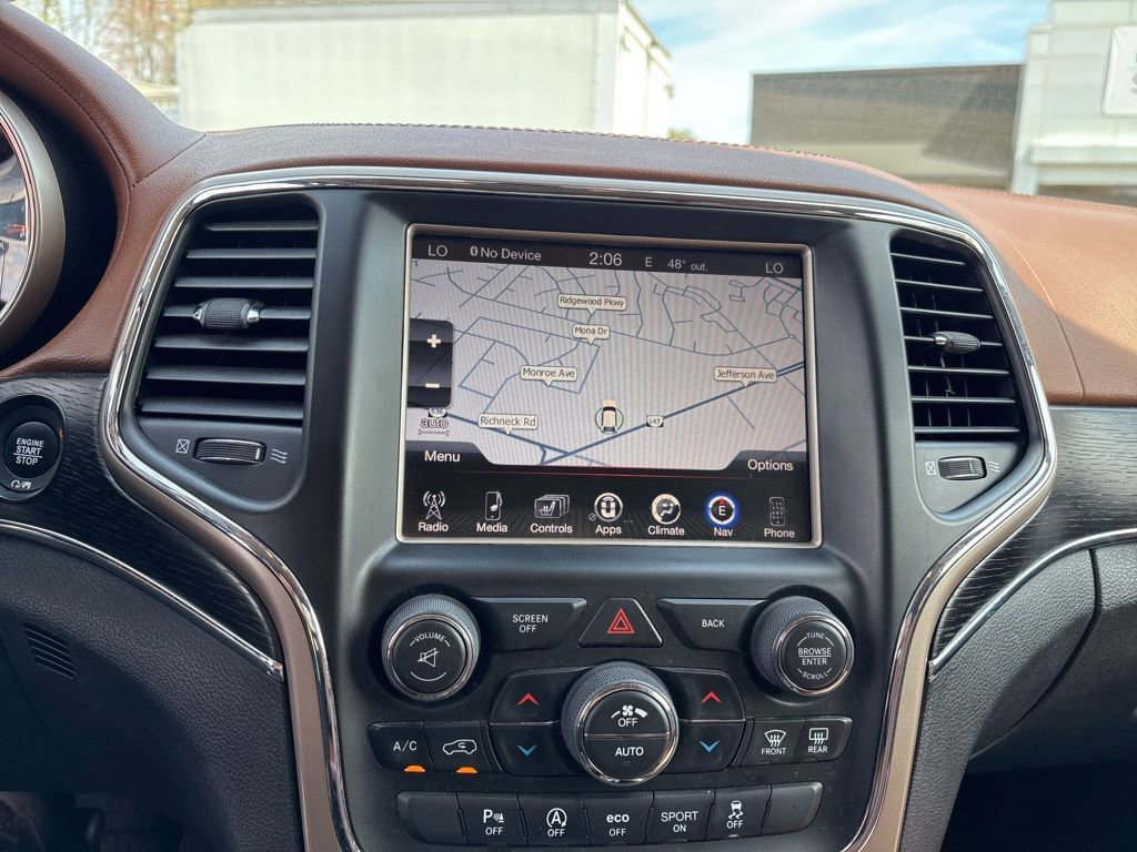 Used 2016 Jeep Grand Cherokee Summit w/ Platinum Series Group image 21