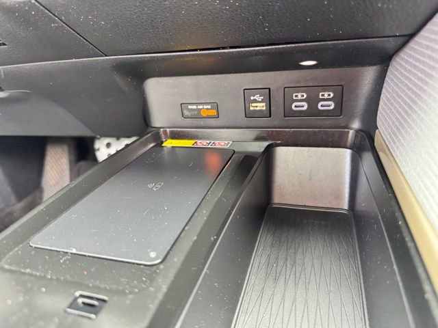 Used 2025 Toyota Camry SE w/ Multimedia Upgrade Package FWD image 30