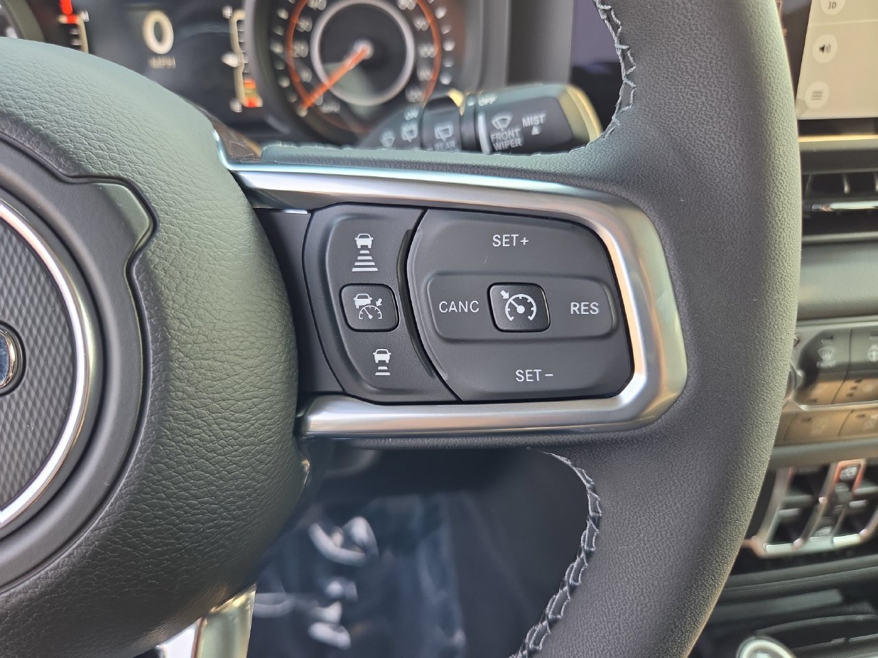 New 2026 Jeep Wrangler Unlimited Sahara AWD/4WD image 30