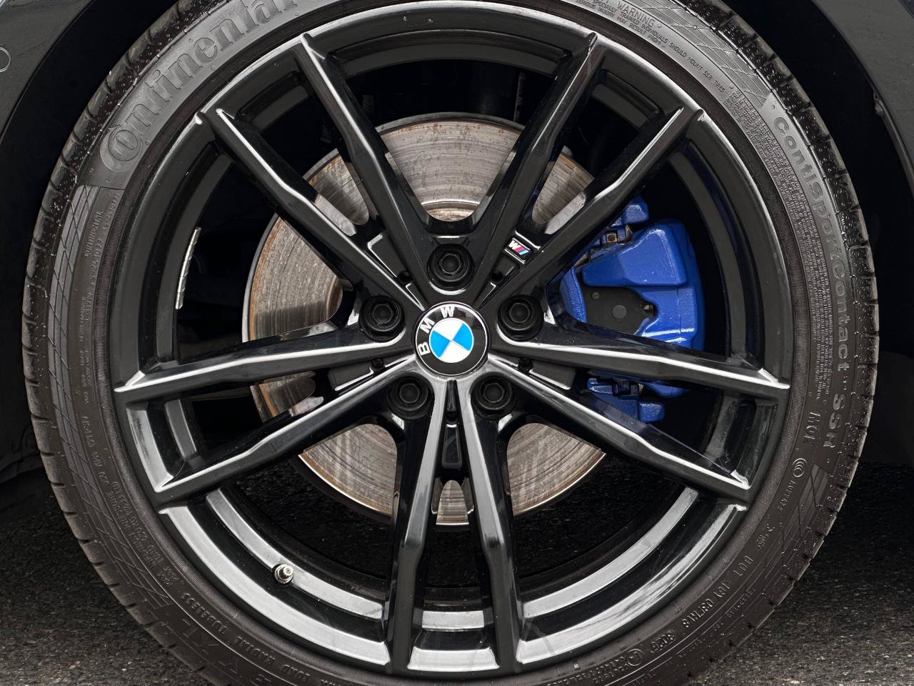 Used 2024 BMW 330i Sedan w/ M Sport Package RWD image 16