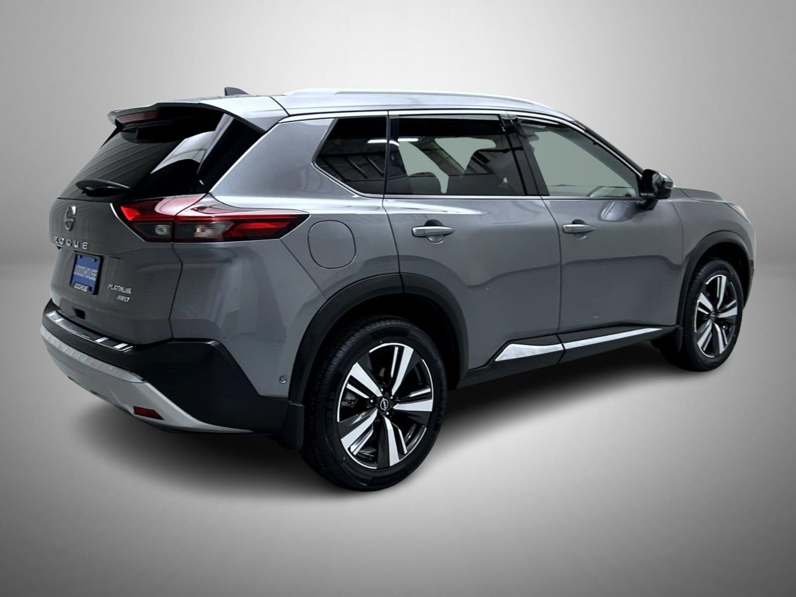 Certified 2023 Nissan Rogue Platinum w/ Platinum Premium Package AWD/4WD image 5