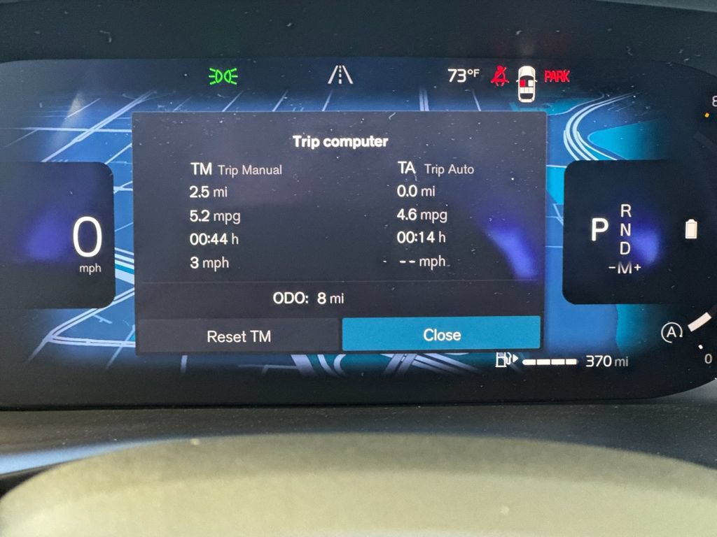 New 2026 Volvo XC40 B5 Plus w/ Protection Package Premier AWD/4WD image 27