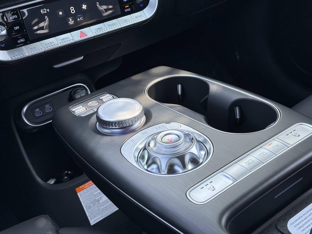 New 2026 Genesis GV60 RWD image 7