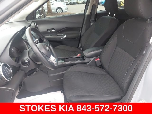 Used 2023 Nissan Kicks SV w/ Interior Electronics Package FWD image 20