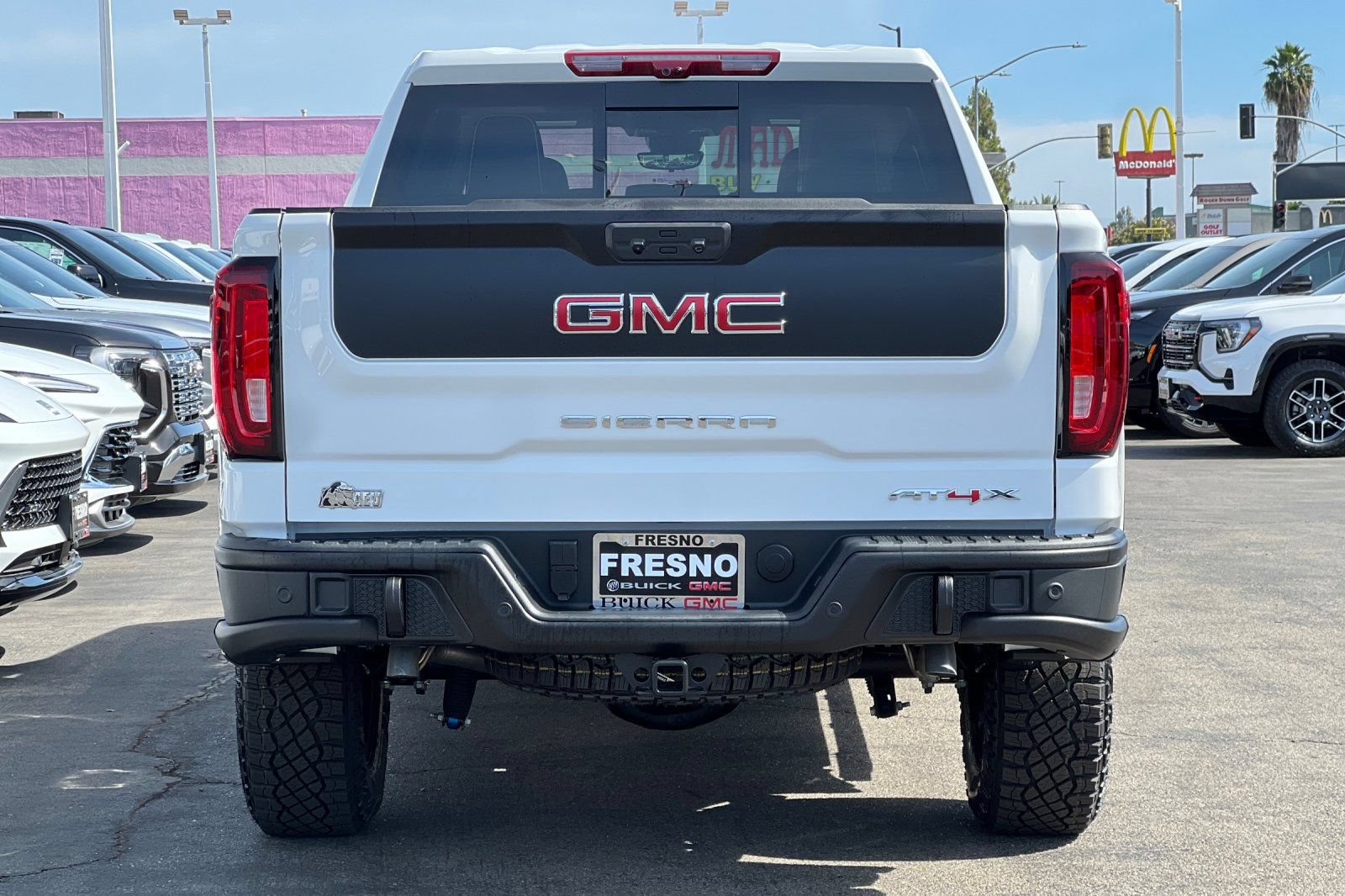 New 2026 GMC Sierra 1500 AT4X w/ AT4X AEV Edition AWD/4WD image 5